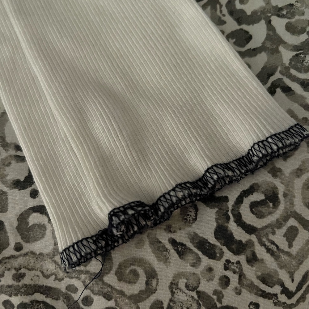 White Ribbed “A Little Bit Flirty” Tee Shirt - Picture 4 of 5